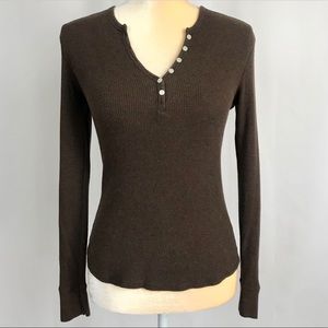 Gap Brown Long Sleeve Thermal Tee w Buttons 🟡